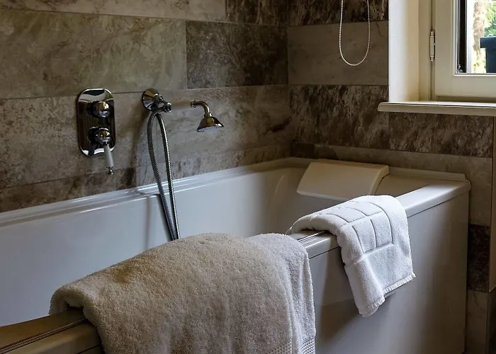 Villa Chiara B&B Bed and Breakfast 3*