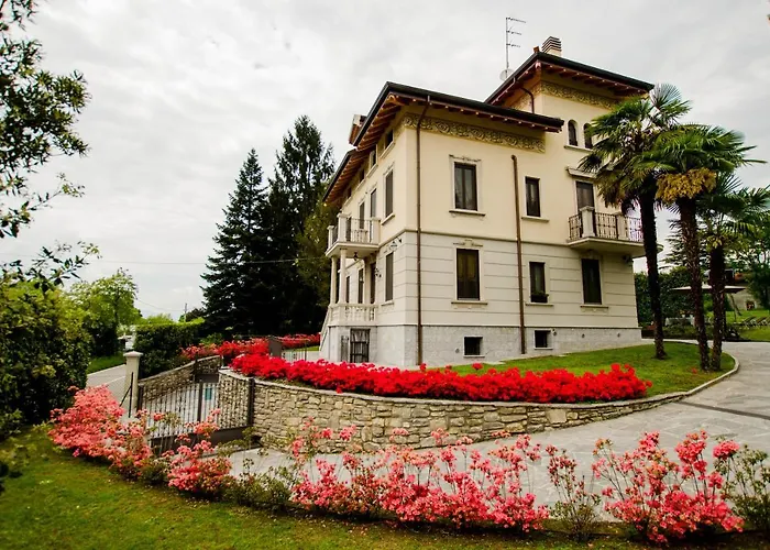Villa Chiara B&B Biandronno