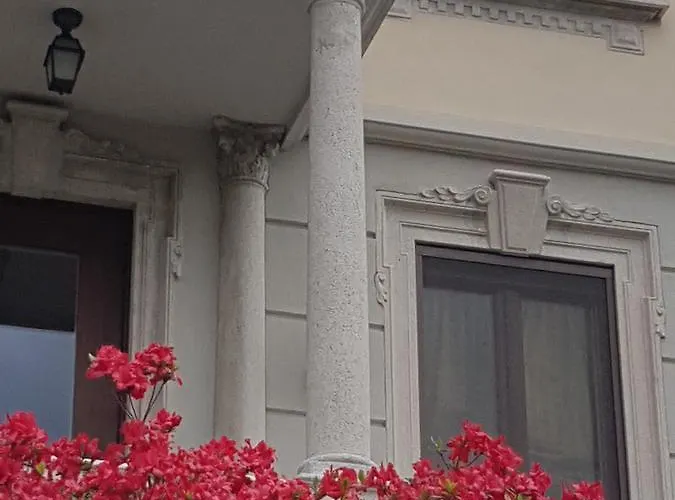 Villa Chiara B&B לינה וארוחת בוקר